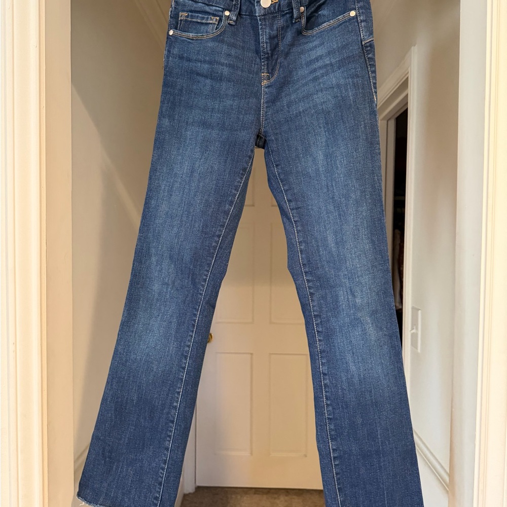 Zara Women's Straight Leg Blue Jeans
